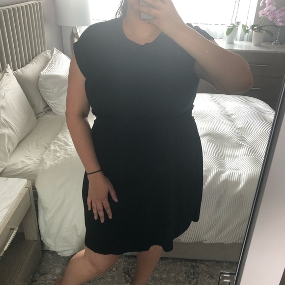 Black Sundress - Picture 1 of 5